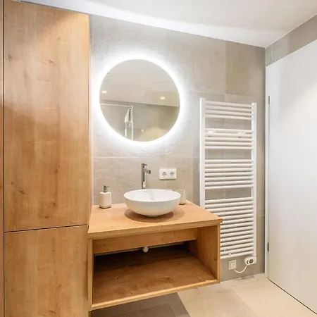 公寓 Erle 181 - By Mynests 斯拉德明